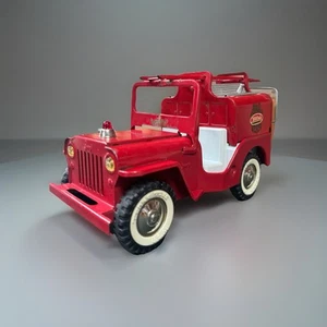 1964 VINTAGE TONKA JEEP FIRE PUMPER WITH HOSE & LADDER!! PRESSED STEEL TOY - Picture 1 of 12
