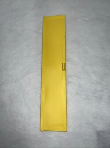 Barbie Vintage 1978 A-Frame Casa dei Sogni Giallo Porta Armadio (senza specchi) - Foto 1 di 4