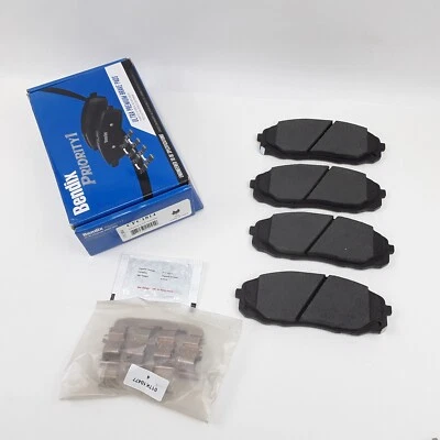 Juego de pastillas de freno de disco delanteras ultra premium de cerámica para Kia Sedona 2015-2020 Foto 1 de 4