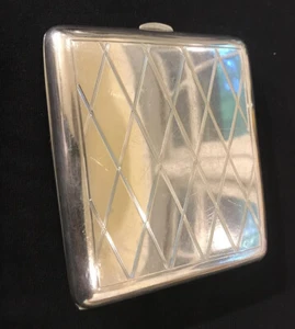 Estuche de cigarrillos de plata de ley con monograma PDH - Imagen 1 de 9