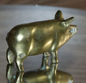 Brass Pig Hog Paperweight Country Figurine 3.5" Farmhouse Desk Patina Vtg - Picture 1 of 11