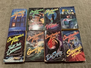 Christopher Pike Horror 8 Book Lot Chain Letter Gimme A Kiss Master Of Murder - Picture 1 of 7