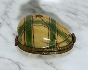 Limoges Herren Golfmütze Schmuckschatulle Gold und grüne Streifen Porzellan Frankreich - Bild 1 von 11