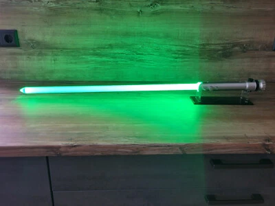 Star Wars- Ahsoka Tano - Lichtschwert aus dem Hause "Saber Forge" - Bild 1 von 4