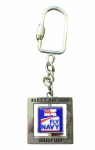 Fleet Air Arm ‘Fly Navy’ Museum Carabiner Silver Metal Keyring - Picture 1 of 2