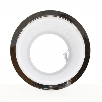 Deflector escalonado Nora NTM-31C 2PK 6" Br/Par30 con anillo de plástico blanco/cromo Foto 1 de 4