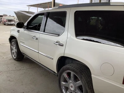 LOCAL PICKUP ONLY!Driver Left Center Pillar Fits 07-09 ESCALADE 797430 Foto 1 de 4