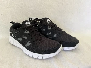 Nike Free Run 2 GS (schwarz/weiß/dunkelgrau) Größe 6,5 Jugend Schulanfang - Bild 1 von 11