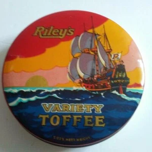 RILEY'S Variety Toffee Tin Ships on Horizon ENGLAND Round 5 Ozs Vintage - Picture 1 of 3