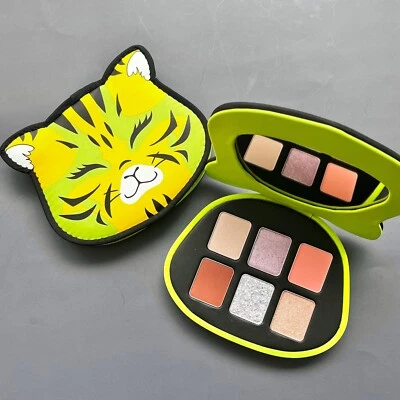 SHU UEMURA HIRO ANDO Tiger Eye Palette STREET BLING SHIBUYA HANGOUT Eyeshadow - Image 1 of 4