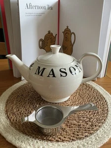 Fortnum & Mason Teapot plus Tea Strainer - Brand New - Picture 1 of 24