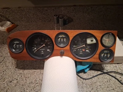 Fiat Spider 124 Instrument  Cluster Foto 1 de 4