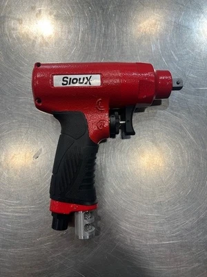 Гайковерт ударный Sioux Tools IW38TBP-3P 3/8 дюйма | 8000 об/мин | 70 фут-фунтов Макс. крутящий момент - Изображение 1 из 4