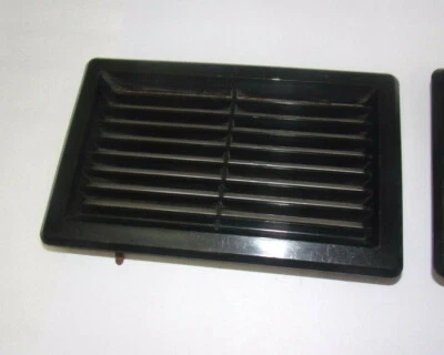 1966 66 LINCOLN CONTINENTAL COURTESY LIGHT GRILL/COVER FRONT PASSENGER SIDE DOO - Image 1 of 3