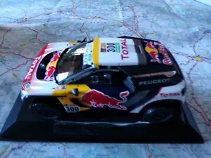 PEUGEOT 3008 n°300 Paris-Dakar 2017 Peterhansel Cottret SPARK 1/43 en boite - Imagen 1 de 2