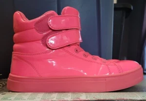Alexandra Dance Size 7 Glossy Sneaker Just For Kix AC10 Pat Leather 131134 - Picture 1 of 7