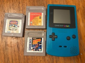 Nintendo Game Boy Color Handheld  Console Teal TESTED 1998 cgb 001 with 3 games