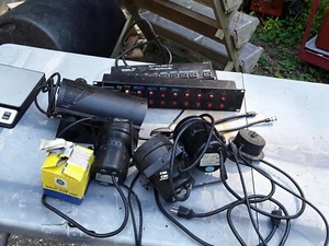 Large Lot Of Dj Equipment Lights And Controls - Picture 1 of 24