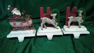 SOPORTES PARA MEDIAS DE HIERRO FUNDIDO VINTAGE 2 RENOS Y SANTA NAVIDAD FUNDICIÓN PESADA - Imagen 1 de 7