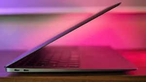 Apple Macbook Air - 13-Inch - M1 - 16GB RAM - 1TB SSD - NEW - Applecare 7/2025 - Picture 1 of 3