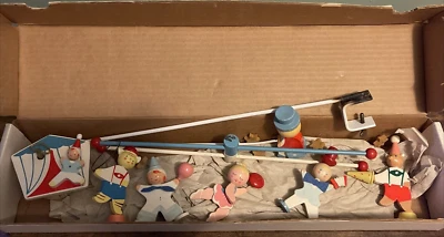 Irmi Cuna Musical Móvil Madera Pintada a Mano Móvil Circo Payaso Guardería De Colección Foto 1 de 4