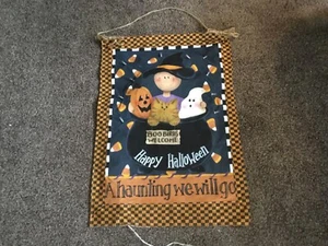 "Tapiz colgante de pared de Halloween iluminado gato fantasma calabaza espantapájaros 24"" × 34" - Imagen 1 de 3