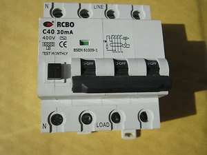 CGD C40 40 AMP 30mA 6KA (RCBO-C40/4P) RCBO SCHUTZSCHALTER - Bild 1 von 1