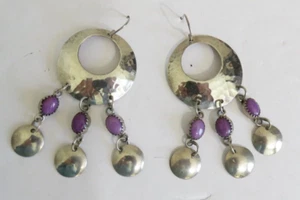 Pendientes colgantes de piedras preciosas SUGILITA con discos de plata de ley - Imagen 1 de 5