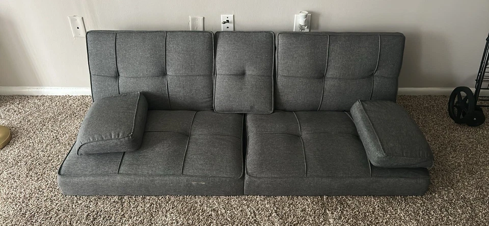 Futón gris, no usado tanto, ¡necesita ir lo antes posible! Foto 1 de 4