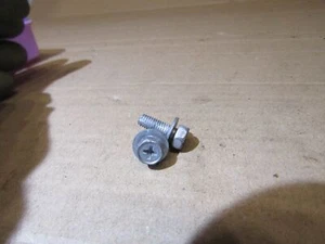 Honda Accord MK7 Saloon centre roof light lamp map courtesy light mount bolts - Picture 1 of 4