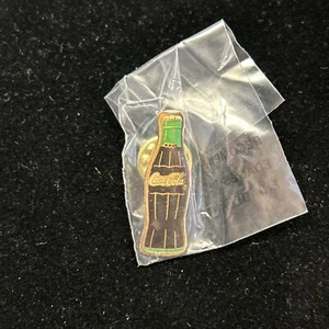 Deadstock Vintage Coca Cola Pin Sealed 80er 90er Jacke Pin  - Bild 1 von 3