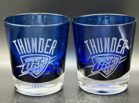 Oklahoma City OKC Thunder NBA Set of Whiskey Glasses Rock Tumbler Heavy Base Cover