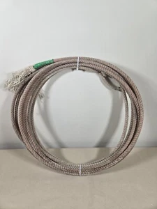 UNA cuerdas blancas usadas del equipo Lariat buenas para decoración o práctica de cuerdas 30 pies - Imagen 1 de 4