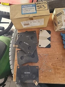 KIT PASTIGLIE FRENO ANTERIORE ORIGINALE MAZDA 323 MX-3 91--98 FORD USA BRY43323Z - Imagen 1 de 7