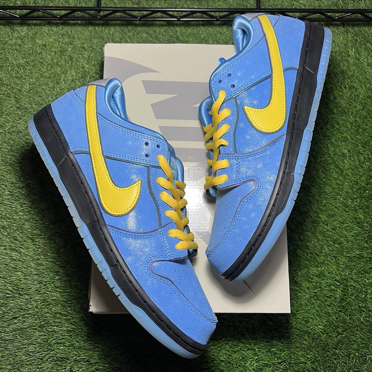ナイキ sb ダンク ロー Powerpuff girls \"bubbles\" Nike SB Dunk Low The Powerpuff Girls Bubbles Men's - FZ8320-400 - US