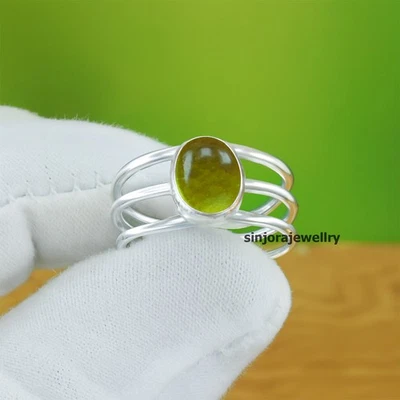 Anillo de regalo hecho a mano de plata esterlina 925 con piedras preciosas de peridoto talla 5 a 13 de EE. UU. Foto 1 de 4