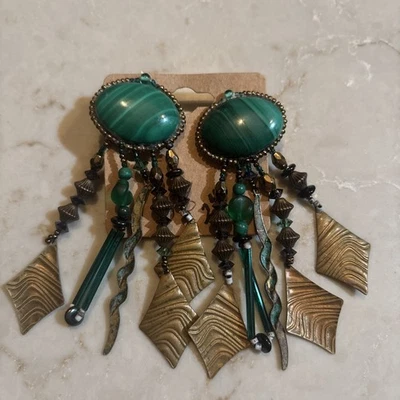 Clip Hecho a Mano Navajo Malaquita y Cuero Turquesa Trasero Cuelga 3 Pulgadas Cuelga Foto 1 de 4