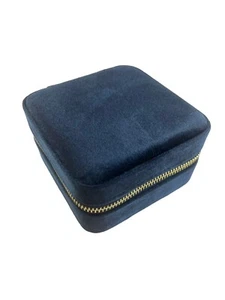 Benevolence Compact Travel Jewelry Box Petite 4" Square Zip Blue Velvet - Picture 1 of 7