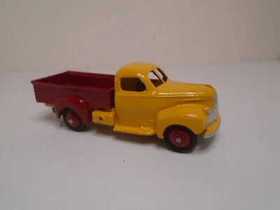 DINKY TOYS FRANCE #25p-F STUDEBAKER PICK-UP  RESTORED TO NEAR MINTY - Image 1 of 4