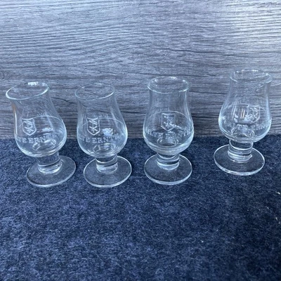 4 alte Schnapsgläser 2cl Kelchform mit Fuß - Bild 1 von 2