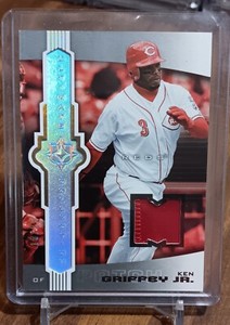 Ken Griffey Jr 2007 UD Ultimate Collection SP #d 18/25 GU Patch Silver Holofoil 