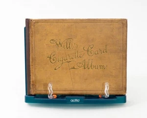 Willis's Cigarette Card Album 200 Color-Illustrated Cards of Arms & Heraldry - Picture 1 of 5