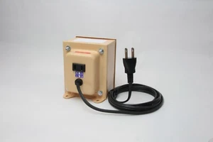 Nissyo NDF-1100U Convertitore Step Down 1100W 110-130V a 100V Trasformatore Giappone - Foto 1 di 3