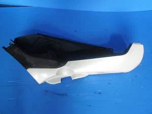 PEDANA PEDALE DESTRA SCOCCA PIAGGIO MP3 300 2010 - Picture 1 of 5