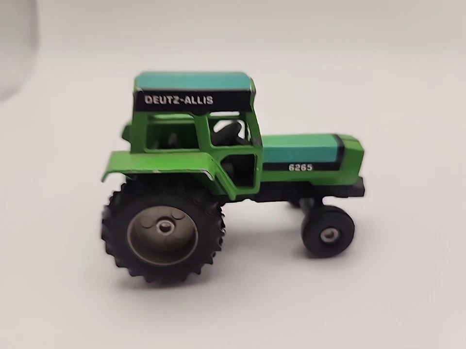 Modelos a escala Deutz Allis 6265 tractor agrícola, verde, 1/64 Foto 1 de 4