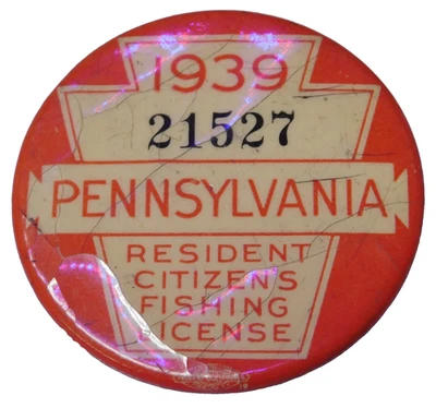 Botón Pinback con licencia de pesca residente de Pensilvania 1939 vintage con papel Foto 1 de 2