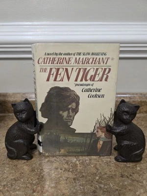 The Fen Tiger (ExLib) by Marchant, Catherine (Cookson) 1963 U.S. Edition Foto 1 de 4