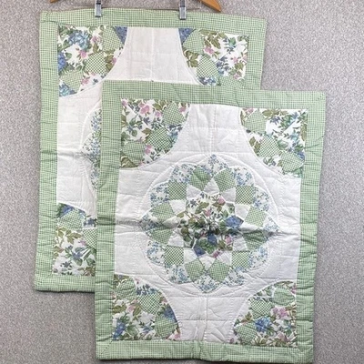 Juego de 2 fundas de almohada acolchadas Sunham Home Cottagecore Sunburst 21X27" gingham Foto 1 de 4