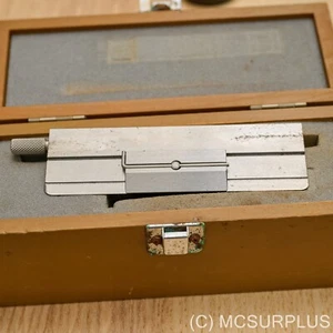 Feather Japan No. 130AE microtome blade holder in wooden case - Picture 1 of 6
