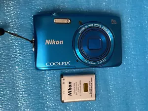 Nikon S3600PK COOLPIX S3600 20.1MP Compact Digital Camera - blue - Picture 1 of 18